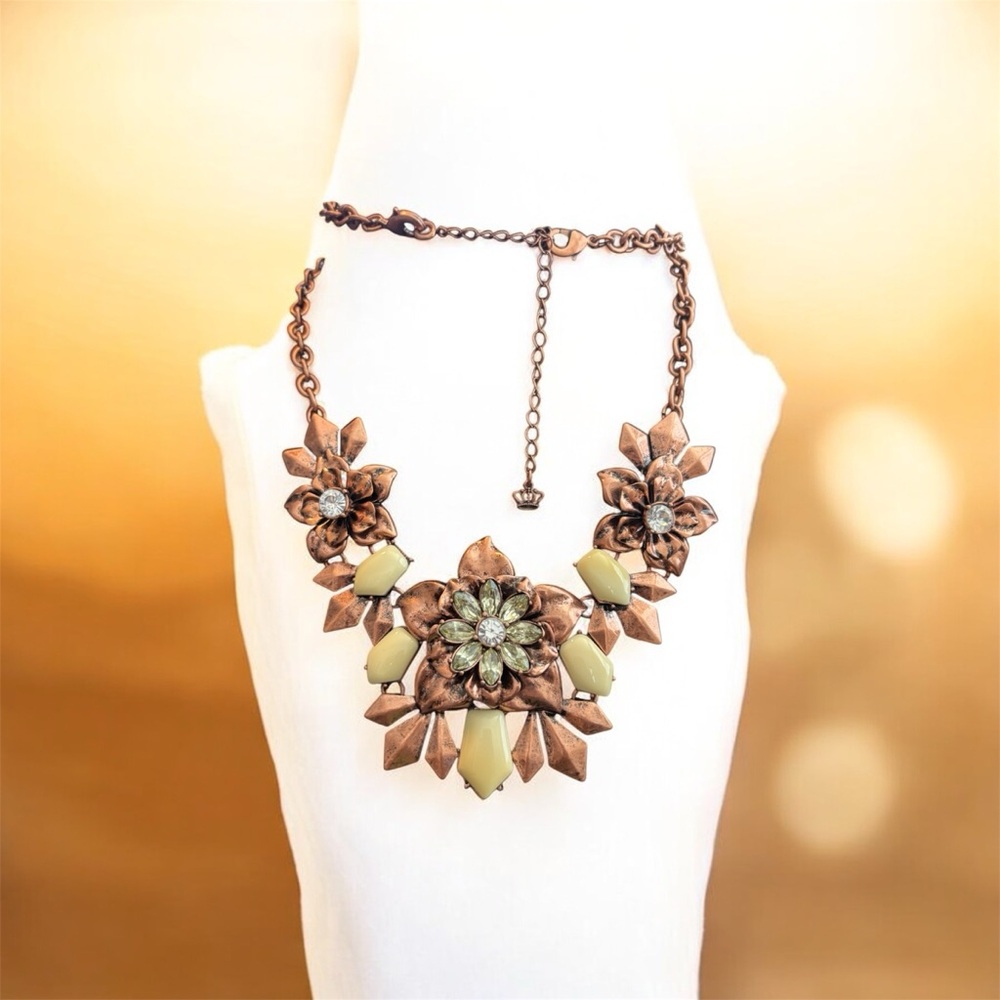 Premier Designs Bronze and Green Floral Necklace